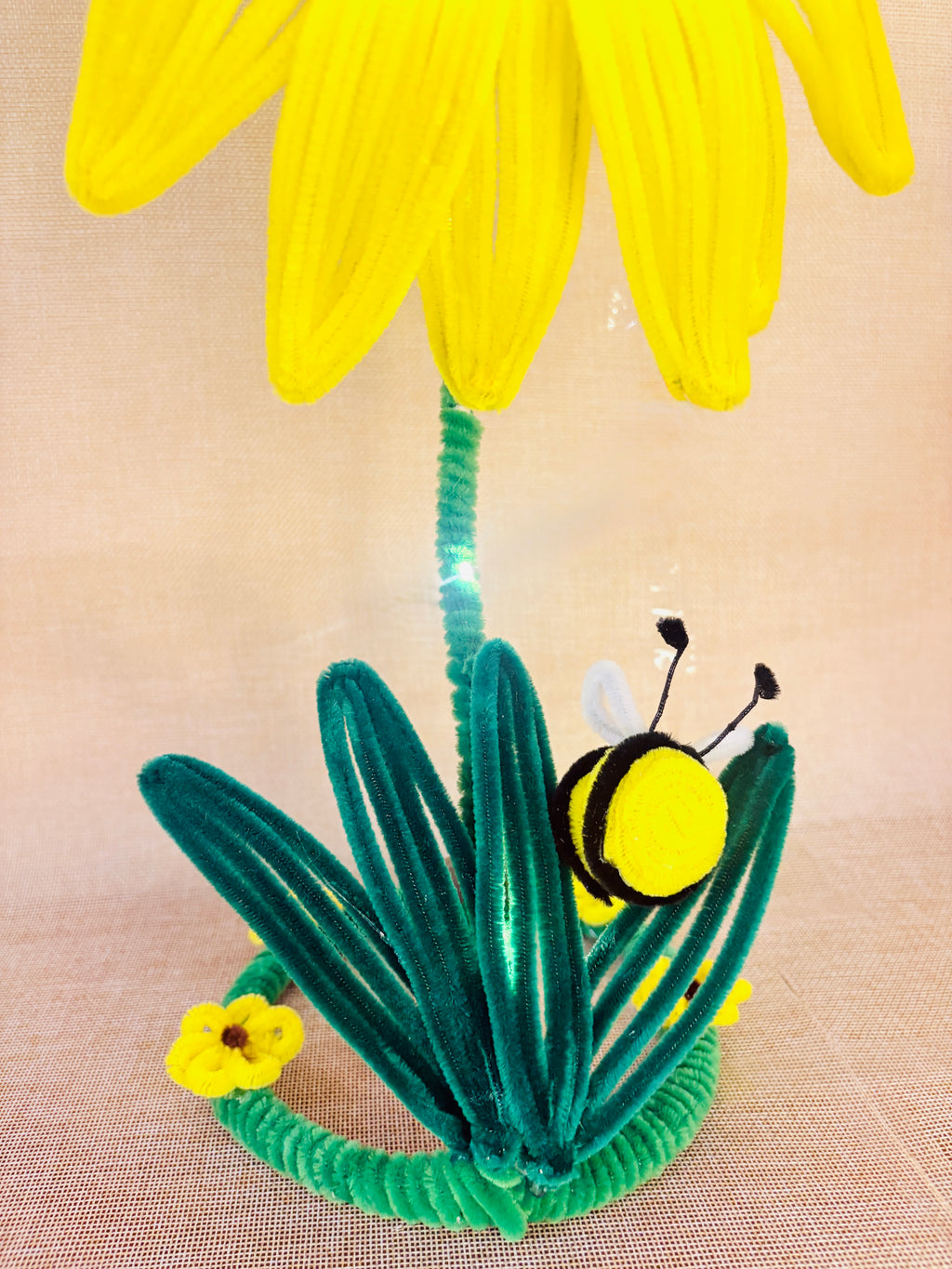 The Radiant Sunflower Lamp