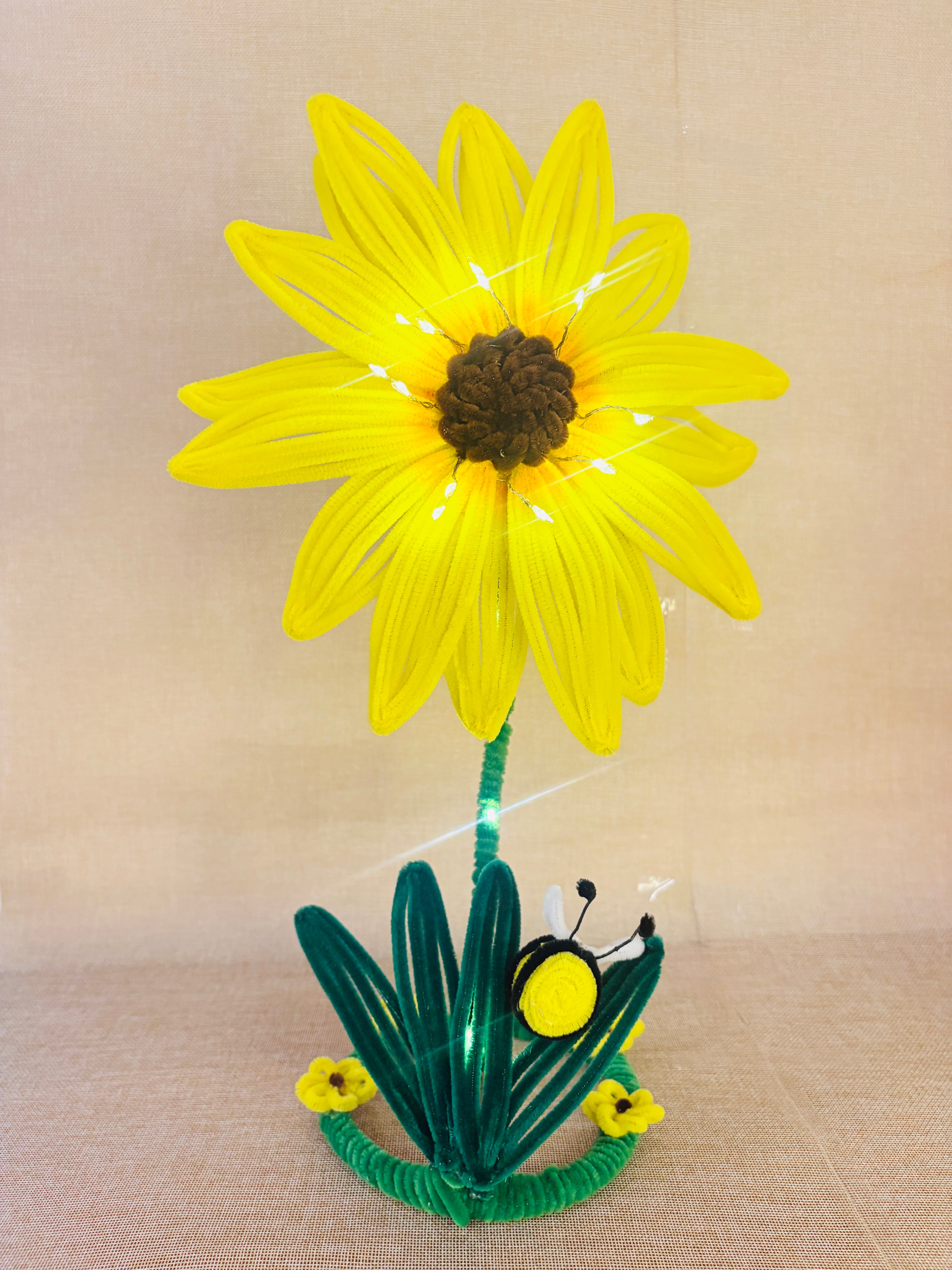 The Radiant Sunflower Lamp