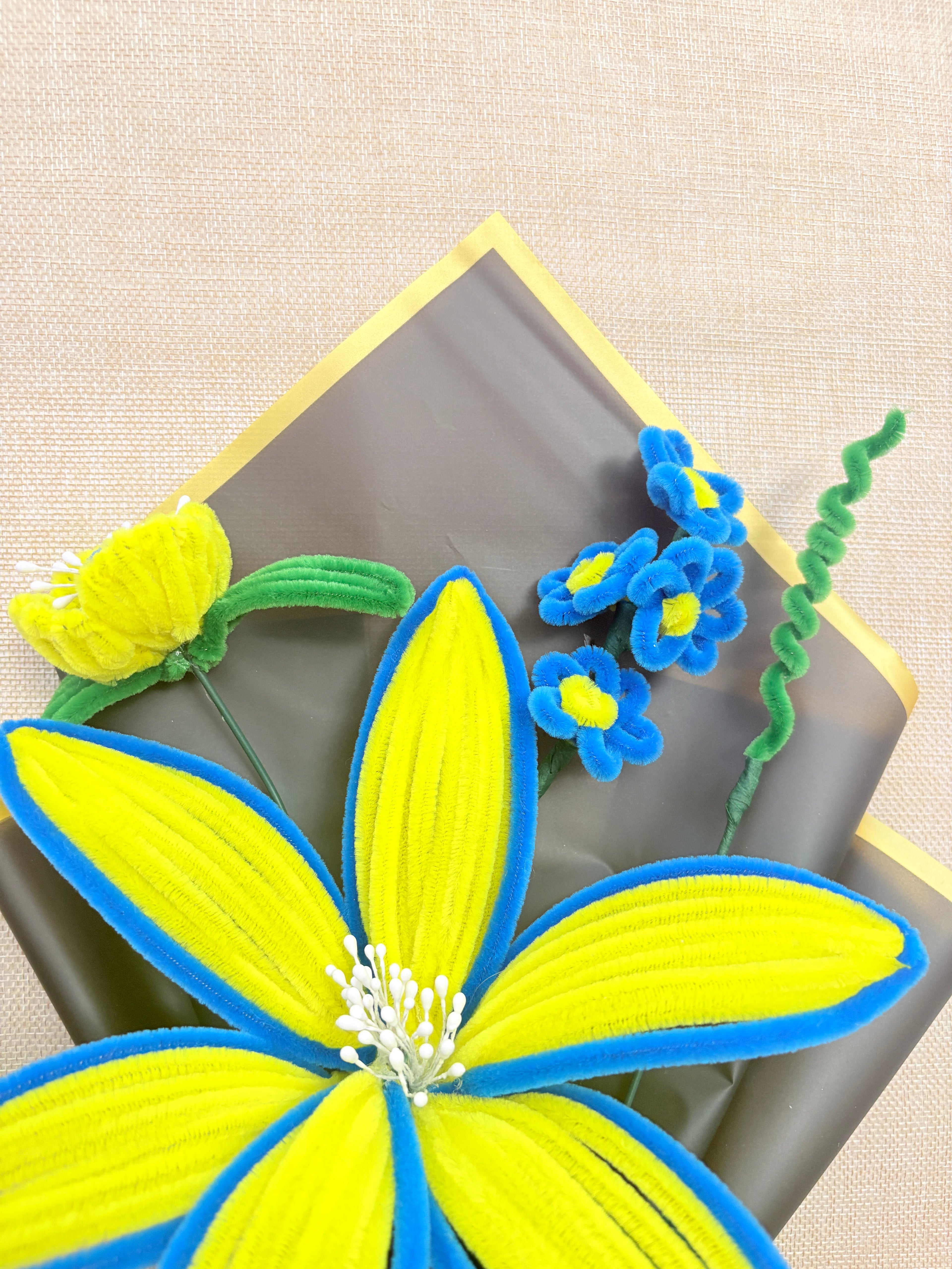 The Vivid Sky Lily Bouquet